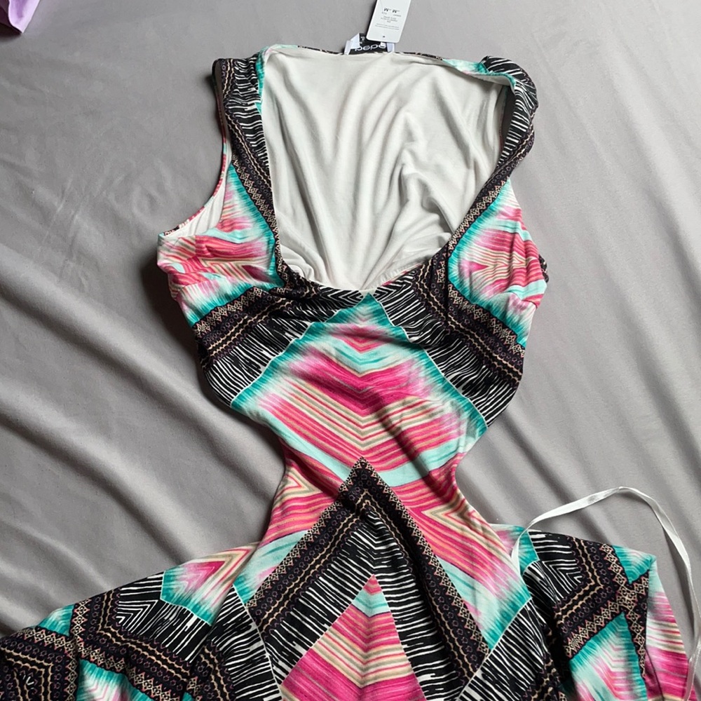 Bebe maxi dress M